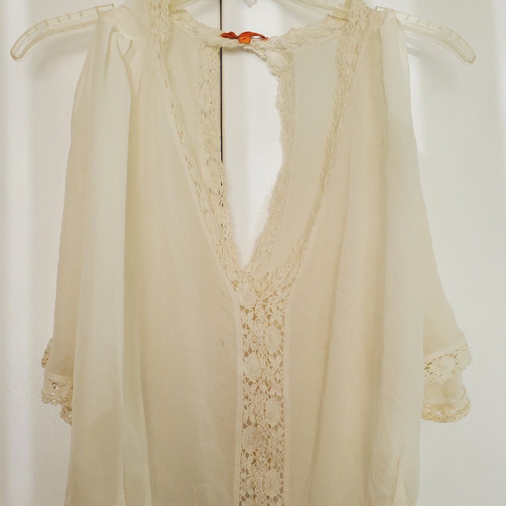 Michelle Jonas 100% silk chiffon travelwear top